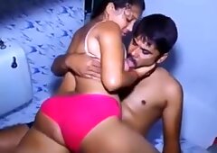 Hot And Sexy Girl Taking A Bath With Boyfriend South Indian Bathroom Sex Video Amateur Cam