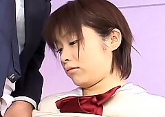 Dispettosa asiatica Kasumi Uehara pompino e tittie cazzo